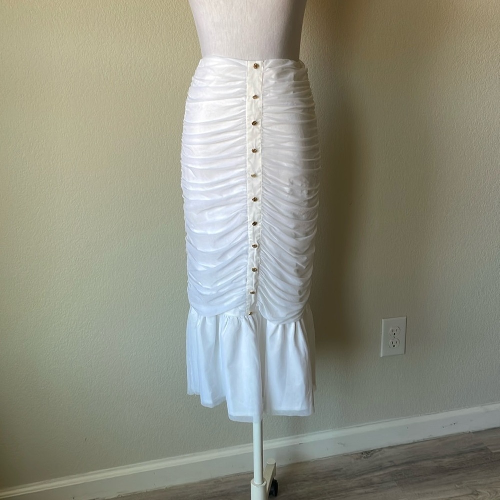 Alamour‎ white ruffle midi skirt size small